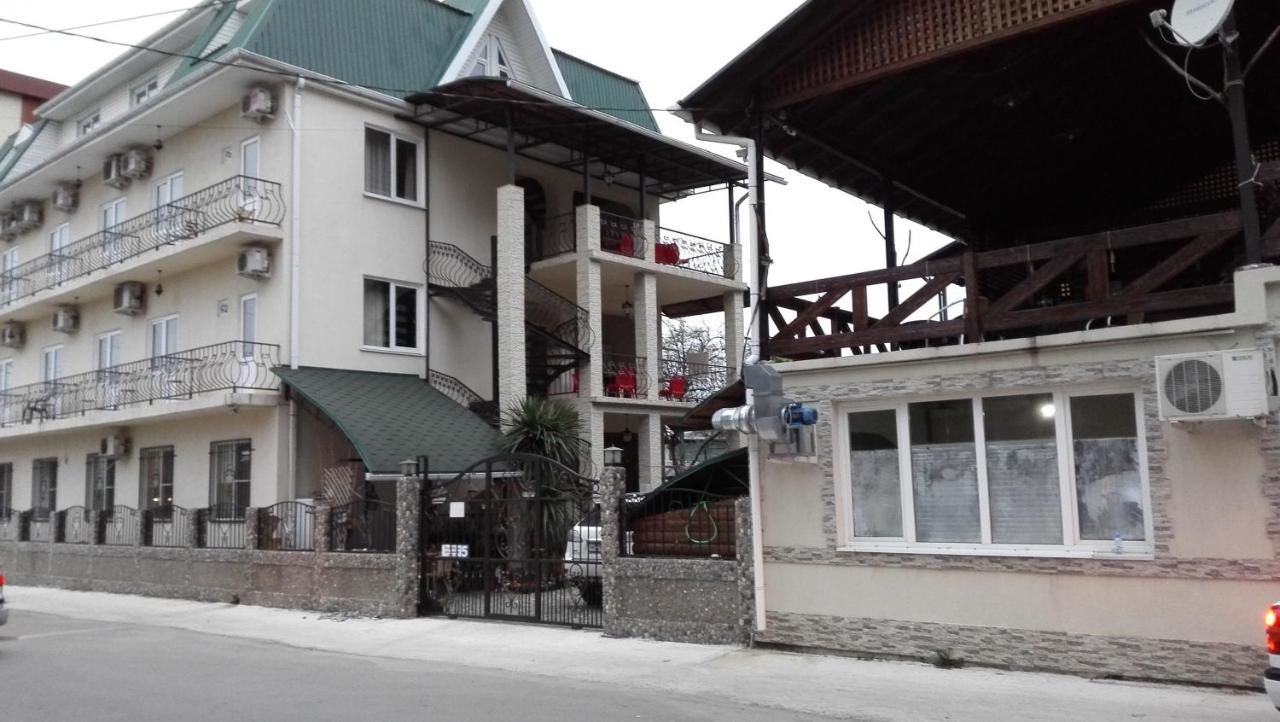 Гостевой дом Guest House Aphyn Leto Гагра-10
