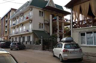 Гостевой дом Guest House Aphyn Leto Гагра-0