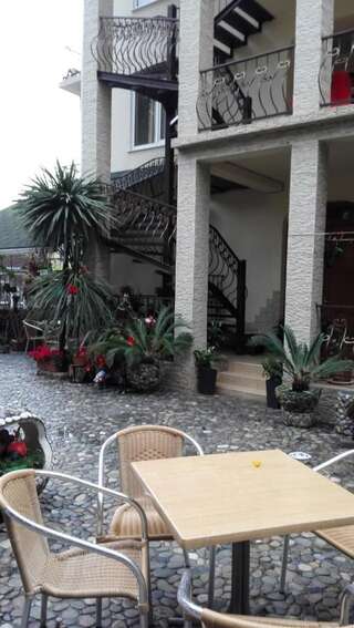 Гостевой дом Guest House Aphyn Leto Гагра-7