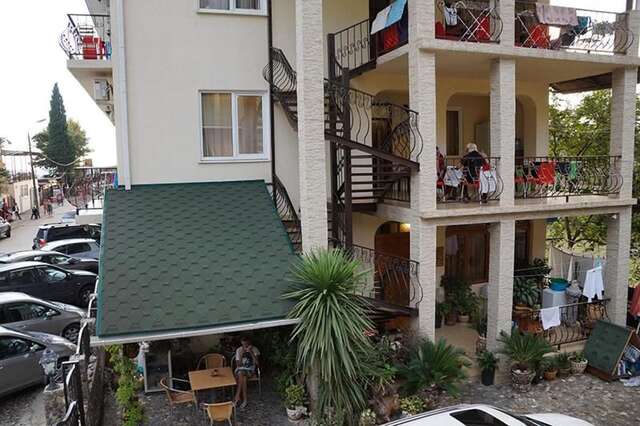 Гостевой дом Guest House Aphyn Leto Гагра-21