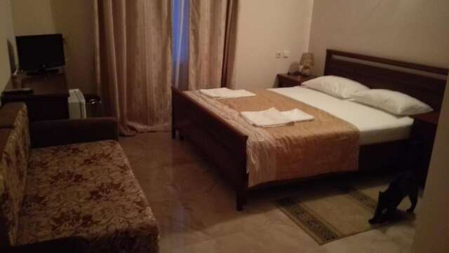 Гостевой дом Guest House Aphyn Leto Гагра-28